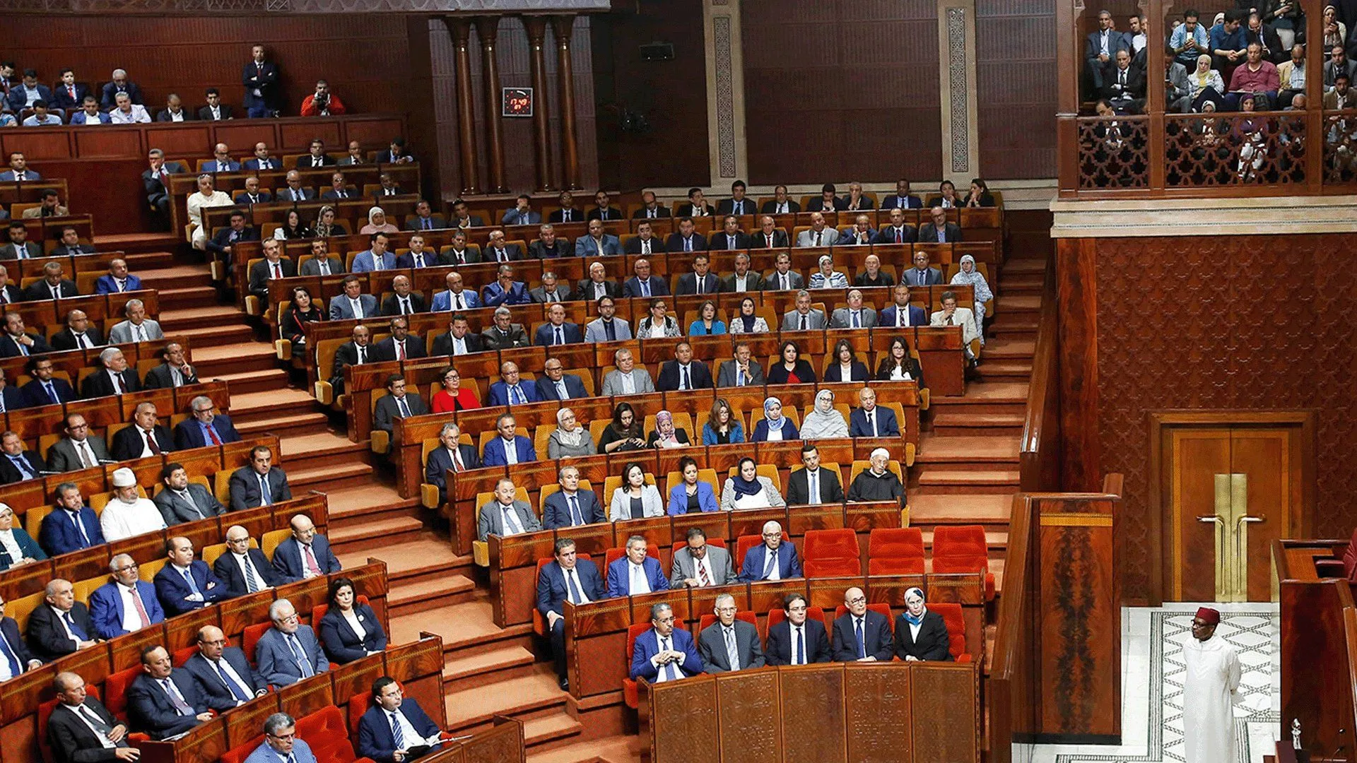 المغرب يدخل الصمت الانتخابي وسط سباق حزبي على الأجور والتغطية الصحية
