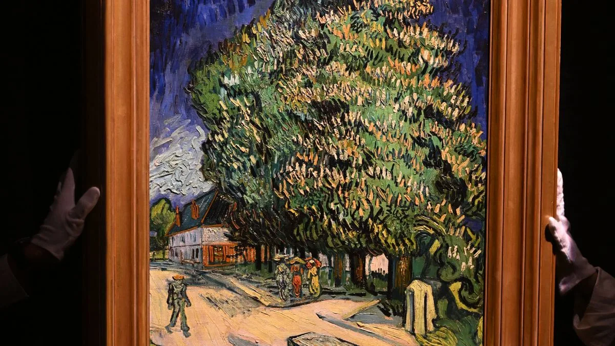 Van Gogh painting shown to the public after 60 years ahead of New York auction